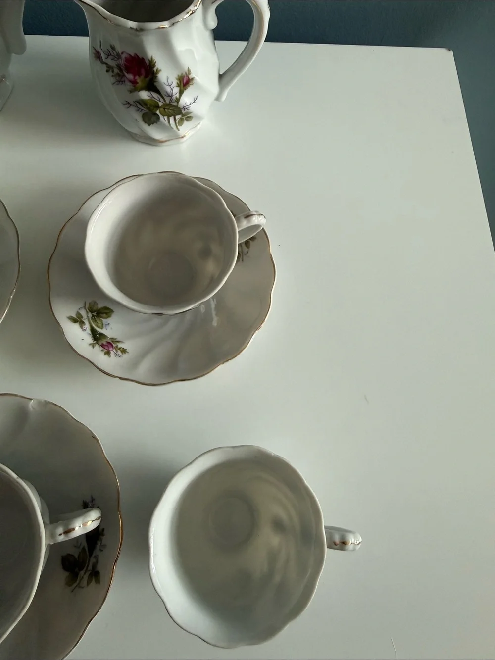 Vintage Moss Rose Tea Set 1930s-40s Tea Pot Sugar Creamer 6 Cups 5 Saucers